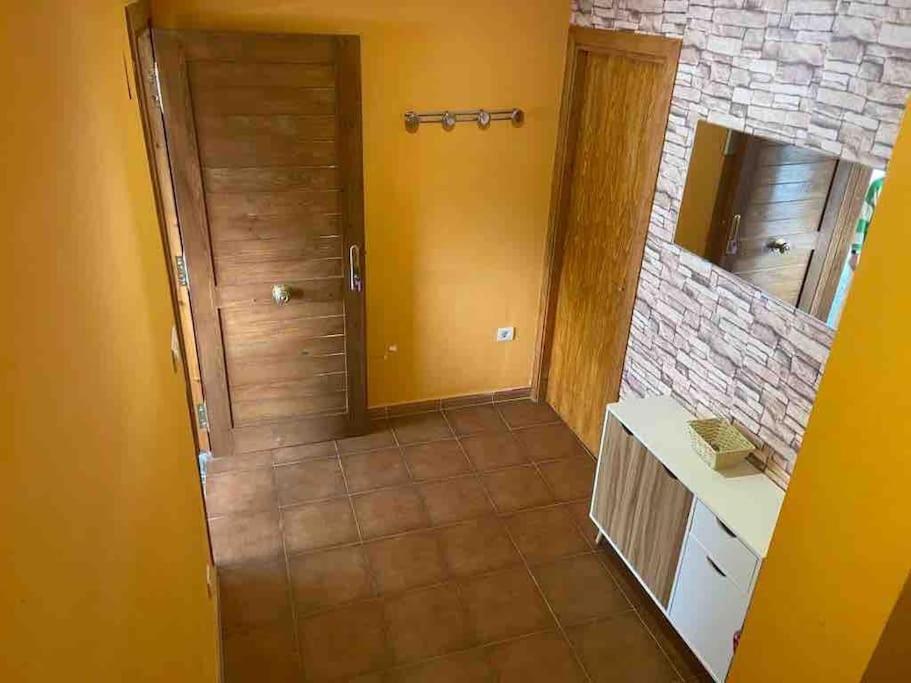 Adosado En Villanua Con Wifi Eksteriør billede