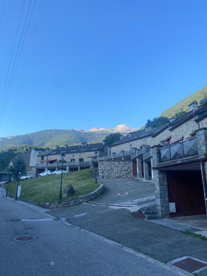 Adosado En Villanua Con Wifi Eksteriør billede